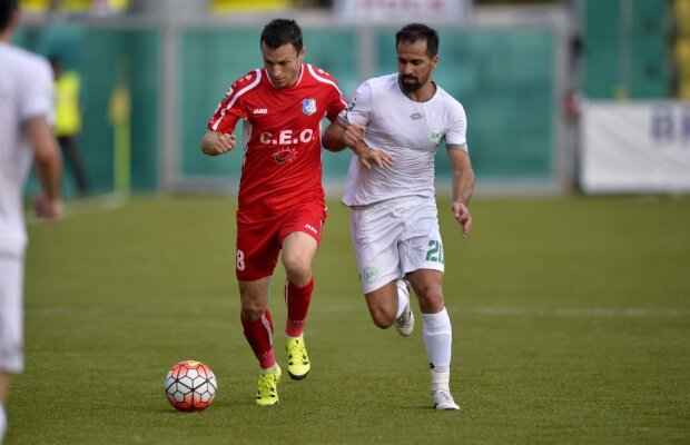 Jucătorul din Liga 1 care a fost trimis la echipa a doua își uimește coechipierii: "Mi-o dau cu puştii în fiecare zi"