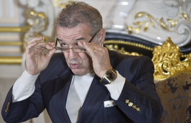 Becali a vorbit din nou despre retragere: "Dacă eu plec, se termină fotbalul" » Patronul Stelei atacă FRF: "Nicăieri în Europa nu e așa"