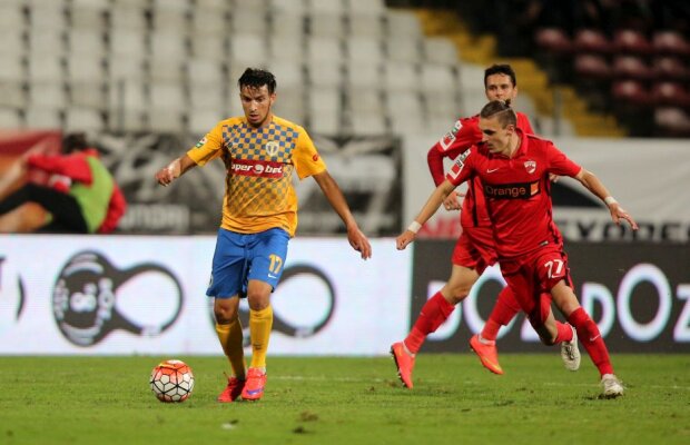 EXCLUSIV Încă doi jucători au plecat de la Petrolul! Unul e dorit de mai multe cluburi din Liga 1