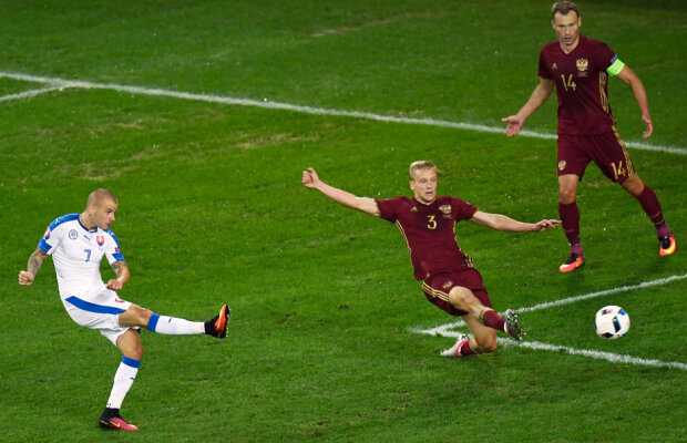 VIDEO În corzi » Slovacii i-au năucit pe ruși, scor 2-1. Jucătorii lui Sluțki tremură pentru calificare