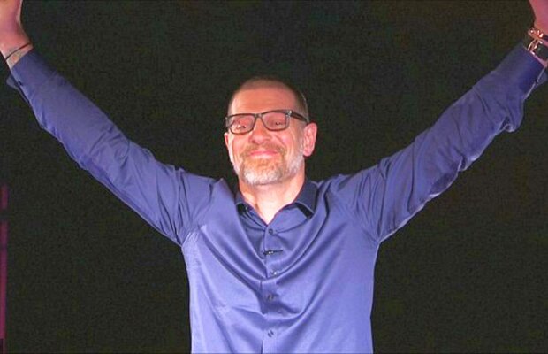 VIDEO + FOTO Slaven Bilici a făcut spectacol după golul lui Payet » Antrenorul s-a urcat pe masă în direct la TV