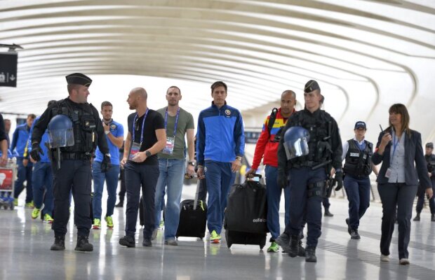 GALERIE FOTO + VIDEO Delegația României a călătorit de la Paris la Lyon cu TGV-ul » "Tricolorii" vor avea azi antrenamentul oficial