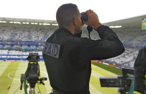 Alertă la Bordeaux! 12 teroriști care aveau de gând să arunce în aer mai multe locații au fost arestați 