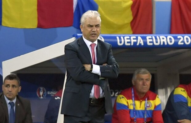 Selecționerul pus la zid după dezastrul de la EURO 2016! Reacție nervoasă a unui club din Liga 1: "Să vă fie rușine"