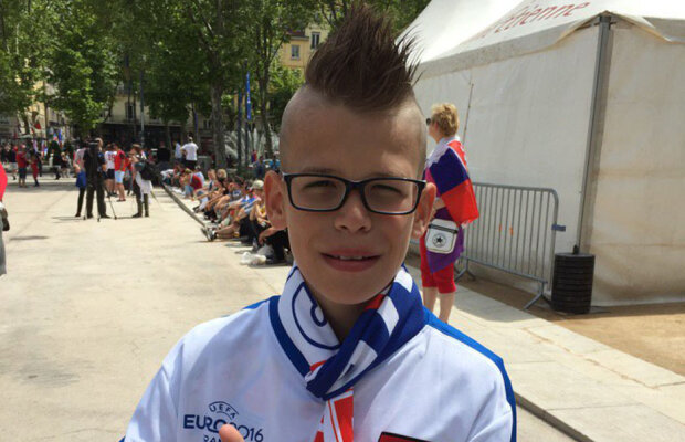 Mini-Hamsik » Vedeta Slovaciei a fost susținut la EURO 2016 de cel mai mare fan al său