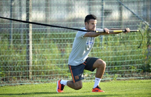 Aganovici, entuziasmat de transferul la Steaua: "Sunt bucuros că voi lucra cu Reghecampf"