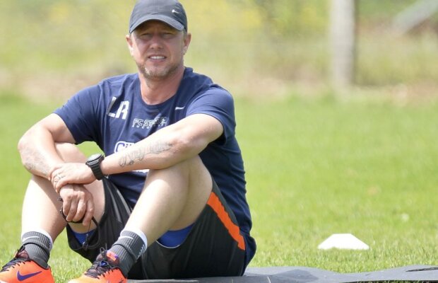 Îi iese planul lui Reghe la Steaua? Alte cazuri în care ideea pe care antrenorul vrea să o implementeze nu a avut succes