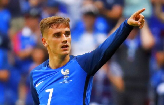 VIDEO Cum arată o zi din viața lui Griezmann » Starului Franței a șocat cu bătăturile pe care le are la degetele picioarelor
