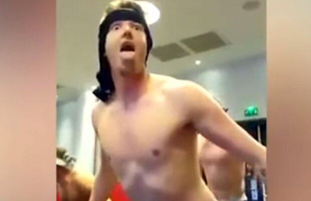 VIDEO Jucătorii Țării Galilor au făcut spectacol la vestiare după eliminarea de la EURO! Fotbaliștii s-au filmat dezbrăcați 