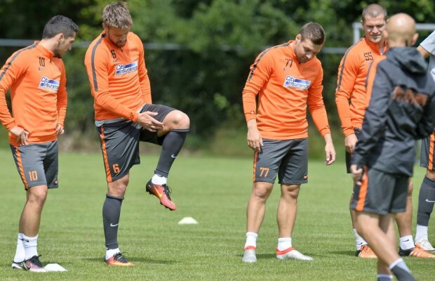 EXCLUSIV Un nou scandal între Steaua și națională după EURO » Steliștii, nervoși în cantonamentul echipei: "Antrenamente penibile"