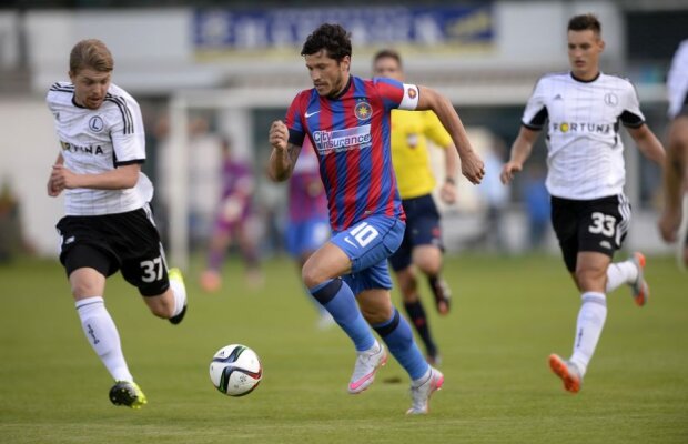 Cristi Tănase și-a găsit echipă » Mijlocașul va fi coleg cu alți 3 români