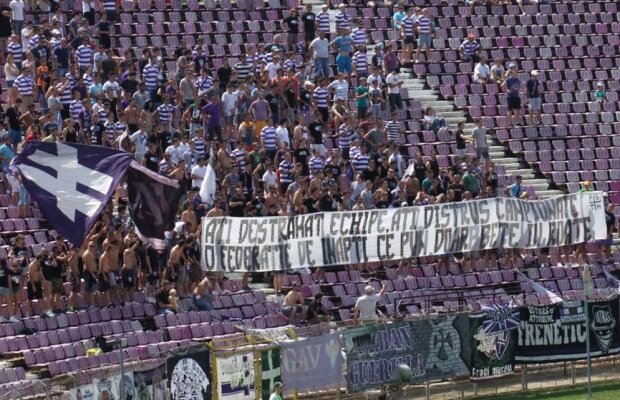 Înfrângere cu multe goluri pentru ASU Politehnica la debutul în Liga a 2-a » "Ați destrămat echipe, ați distrus campionate / O federație de inapți ce pun doar bețe în roate" 