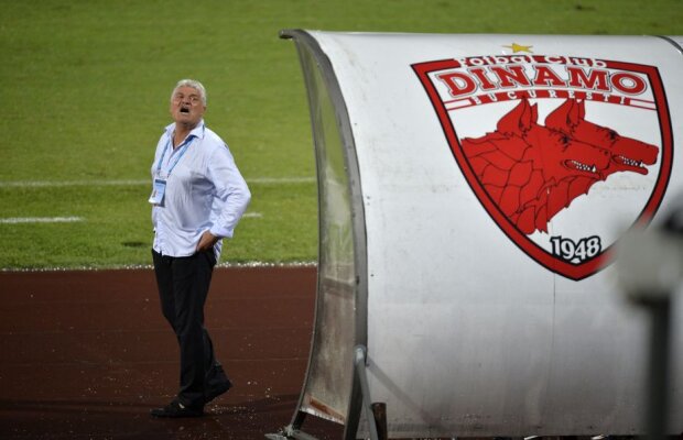 FOTO » Dinamoviștii au luat foc la finalul meciului: "Andone, du-te, bă, la Steaua și lasă-ne!"