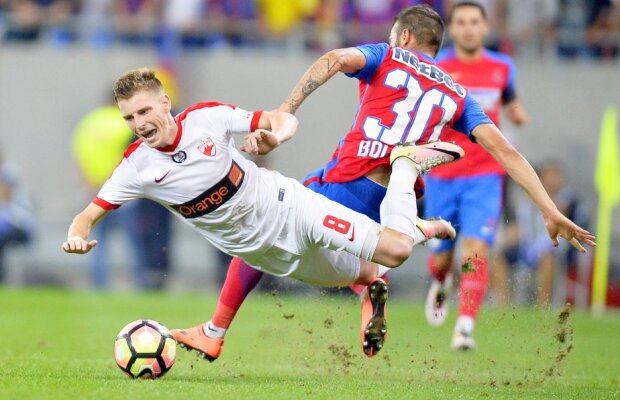VIDEO și FOTO » Fotbal, orgolii și spectacol! Steaua și Dinamo au remizat într-un superduel cu două goluri