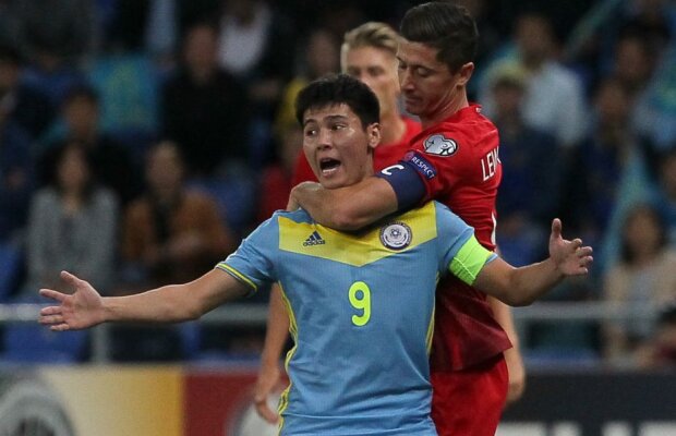 Kazahii joacă dur! Jucătorii lui Talgat Baisufinov l-au lovit pe Lewandowski în mod repetat. Polonezul a replicat
