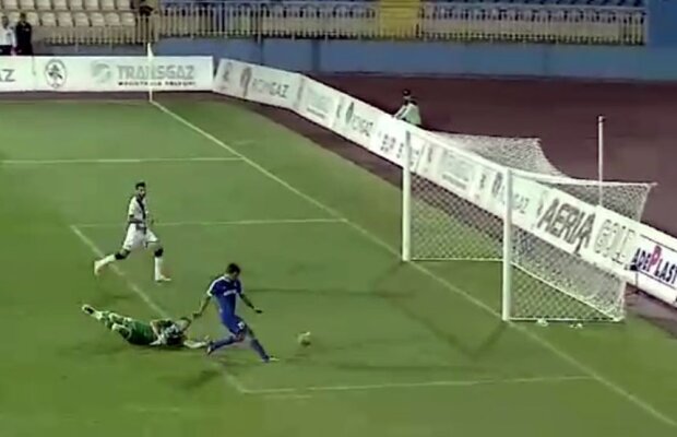 FOTO Ratarea campionatului » Țucudean și Munteanu și-au bătut joc de o fază incredibilă!
