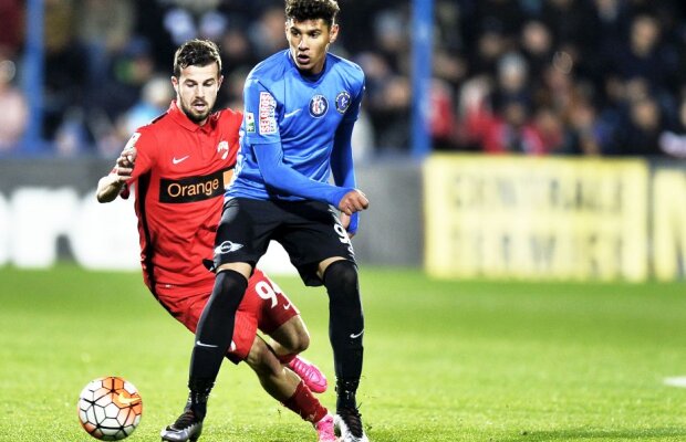 EXCLUSIV Colegii îl văd viitorul star al echipei naționale a României: "Lovește mingea mai bine ca Ronaldo"