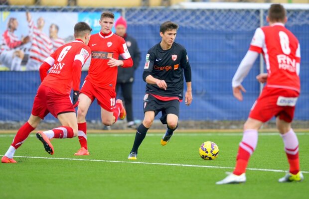 Cupă cu defect » Situație incredibilă la tragerea la sorți de azi. FRF recunoaște eroarea: "Reparăm, dar la anul"