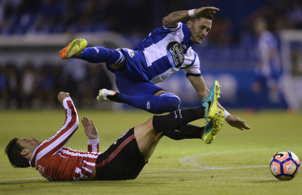 Andone, 18 șuturi, 0 goluri » Atacantul român e în criză de reușite la Deportivo