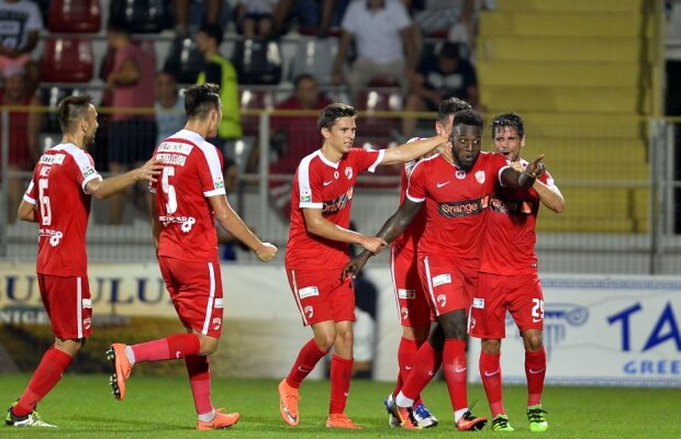 Mircea Rednic, pregătit să se întoarcă pe bancă: "Nu voi veni în România" » Are planuri cu un jucător de la Dinamo: "Îl iau cu mine"