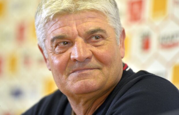 Andone a făcut anunțul! Câți jucători vrea în iarnă: "Dacă-i luăm, suntem bine"