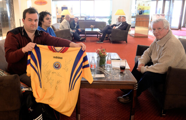 Au venit din Germania pentru Steaua! Trei colecționari au sosit special la Zurich pentru autografele steliștilor