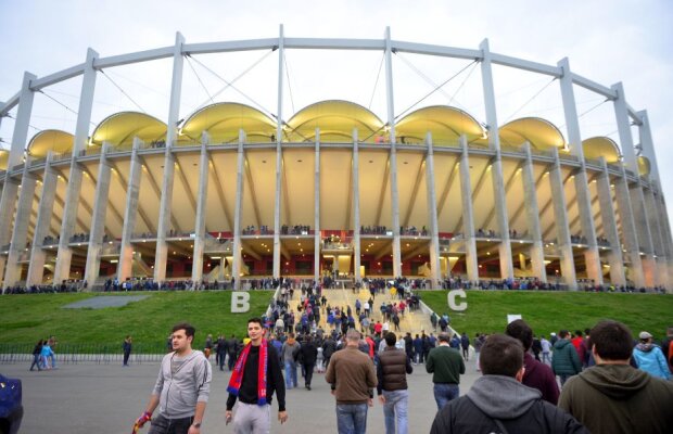 EXCLUSIV VIDEO+FOTO Ce EURO 2020? Probleme mari la Arena Națională! Experiment GSP.ro: una dintre intrările stadionului seamănă cu un drum de țară