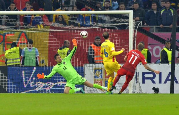 VIDEO+FOTO Ei cu Grosicki, noi cu Subţiricki » Polonia a arătat că este mai puternică, mai solidă şi mai bine pregătită decât România, 3-0! Daum dă senzaţia că nu ştie să pună în valoare jucătorii noştri