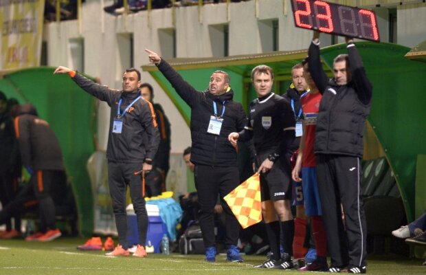 Regula U21 i-a dat peste cap strategia lui Reghe » Ce probleme a avut antrenorul Stelei în meciul contra Chiajnei