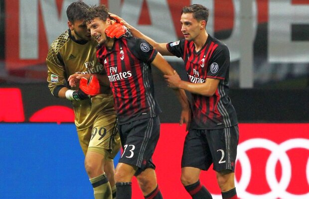 ”Micul Maldini” în atenția Barcei! Directorul sportiv blaugrana l-a urmărit pe unul dintre jucătorii lui Milan în derby-ul de duminică, cu Inter