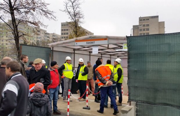 VIDEO+FOTO Primele imagini cu noile stații ale metroului din Drumul Taberei » Toate informațiile și ce s-a întâmplat la "Ziua Porților Deschise"