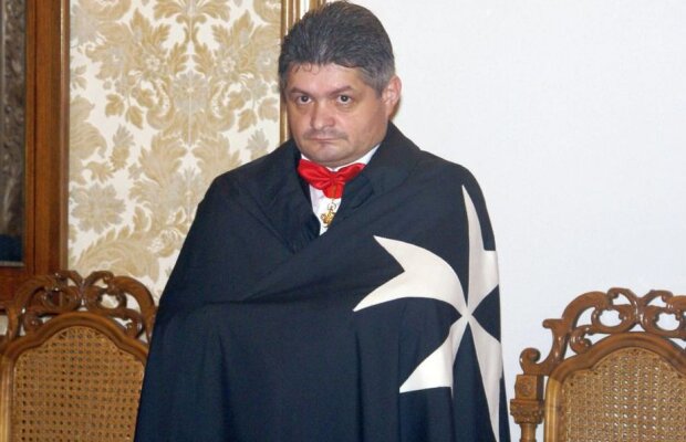 EXCLUSIV Noi facturi incredibile! Secureanu deconta cu banii Spitalului Malaxa operații la clinici private de lux și intervenții chirurgicale de slăbit pentru pile