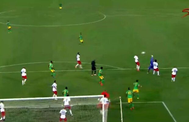 VIDEO Cel mai spectaculos gol marcat de un portar! A evitat înfrângerea cu o reușită în al șaselea minut de prelungire