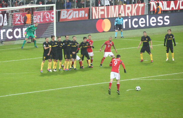 VIDEO Perfectowski! Lewandowski excelează și în directe: execuție ca la carte în meciul cu Atletico