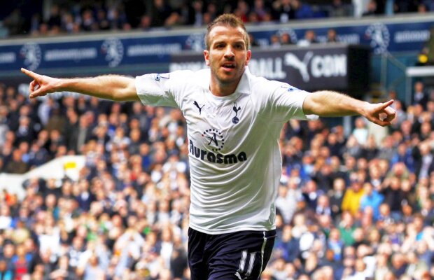 Bun venit în jungla ABSURDĂ a fotbalului! Ce clauză inimaginabilă i-a adus 1,6 milioane de euro lui Rafael Van der Vaart + alte 9 informații șocante: cum a luat Lavezzi 52 de milioane fără să marcheze un gol!