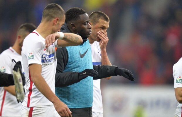 Ajunge la Liceul "Eliade"? :O Un jucător al Stelei e pus în fața unei alegeri de coșmar!