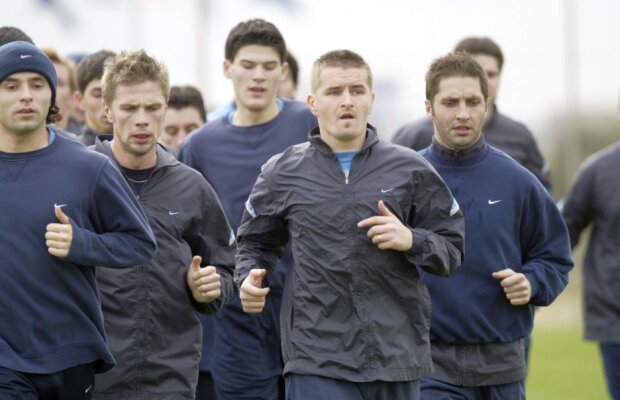 Incident la competiția fotbaliștilor retrași din Divizia A: un fost stelist a aruncat cu apă spre un suporter!