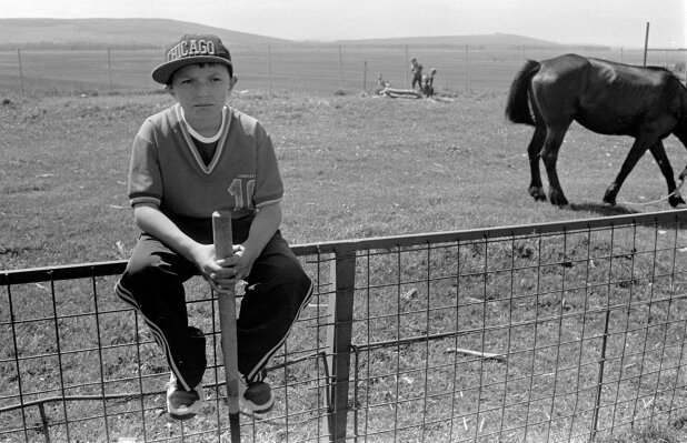 FOTO Proiect unic: doi fotografi au făcut peste 2.000 de poze la toate turneele de oină din ultimii doi ani