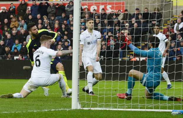 VIDEO Garanția Giroud » Arsenal a făcut scor în meciul cu Swansea, scor 4-0