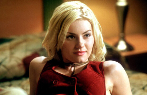 FOTO Ce schimbare! Vă mai amintiți de ”Fata din vecini”? Iată cum arată în prezent