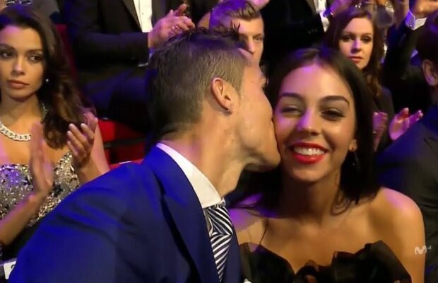 FOTO Ar fi bomba mondenă a anului! Cristiano și noua lui iubită vor să își ducă relația la un nou nivel: ”Ne gândim la asta”