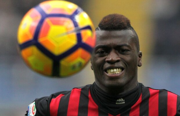 S-a făcut! Transfer surprinzător: unde a ales să joace Niang de la AC Milan, atacantul curtat și de Arsenal