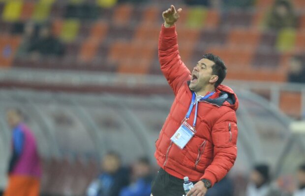 Cum îl caracterizează un oficial al lui Dinamo pe Contra: "E implicat 100 %, se culcă la 03:00 dimineața"