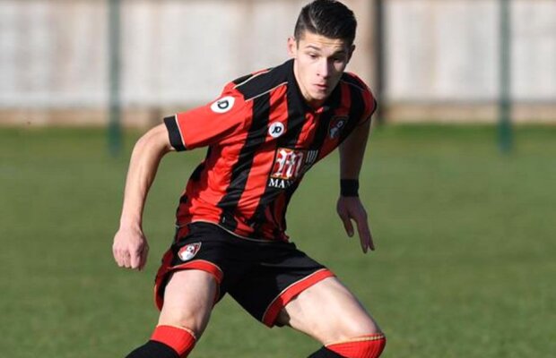 El e puștiul român care face senzație în Anglia » Se antrenează cu echipa mare și e la un pas să debuteze în Premier League