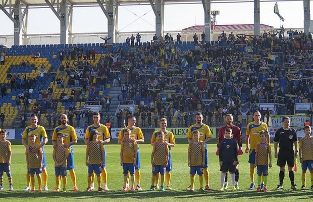 VIDEO + FOTO Peste 5000 de oameni la meciul Petrolului cu AS Păulești! Imagini de la Ploiești și statistica prin care umilește Liga 1 