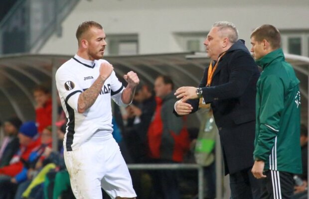 Șumudică discută cu Reghecampf despre jucătorii aduși de Steaua de la Astra: "Am vorbit alalteieri" » Ce spune despre foștii săi elevi