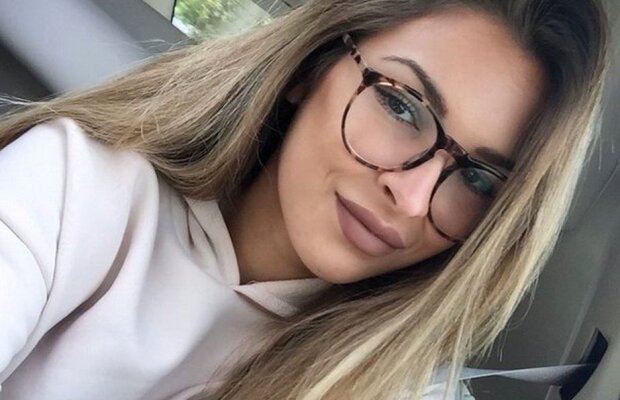 FOTO » Elisabeth Rioux, năucitoare! A fost votată cea mai hot femeie de pe instagram