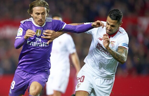 Barcelona vrea să-şi întărească ofensiva în benzi » Doi jucători spanioli sunt în capul listei de achiziţii a catalanilor