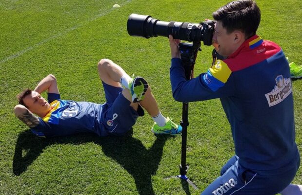 FOTO Distracție în cantonamentul naționalei! Un jucător a făcut pe fotograful