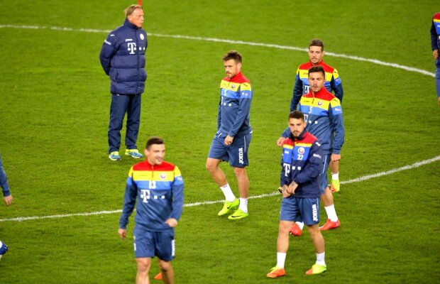 Oamenii lui Daum explică de ce va juca România cu 3 fundași + Problemele cu care se confruntă un "tricolor"